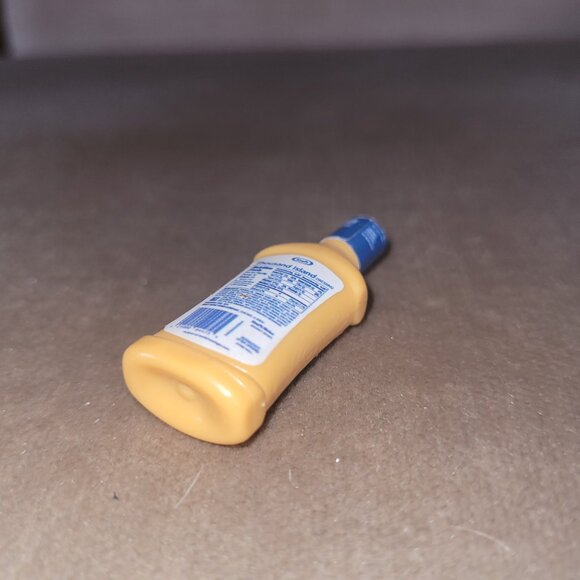 Mini Brands Kraft Thousand Island Dressing 3/$5 - Picture 6 of 6